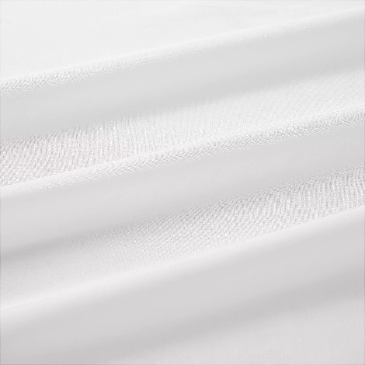 White Classic Fit Double Cuff Pleat Front Poplin Evening Shirt